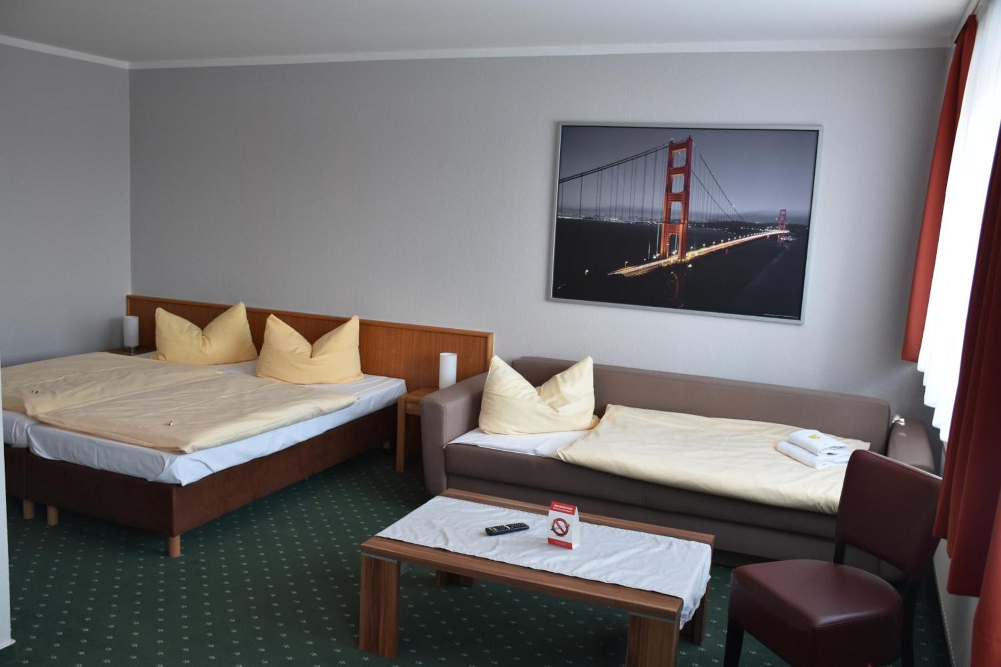 Hotel Westfalia Halle  الغرفة الصورة